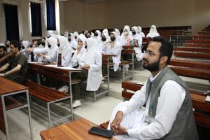 ایوب ٹیچنگ ہسپتال میں نئے تعینات ہونے والے اسٹاف نرسز کے لیے ایک جامع اور معلوماتی اورینٹیشن سیشن کا انعقاد
